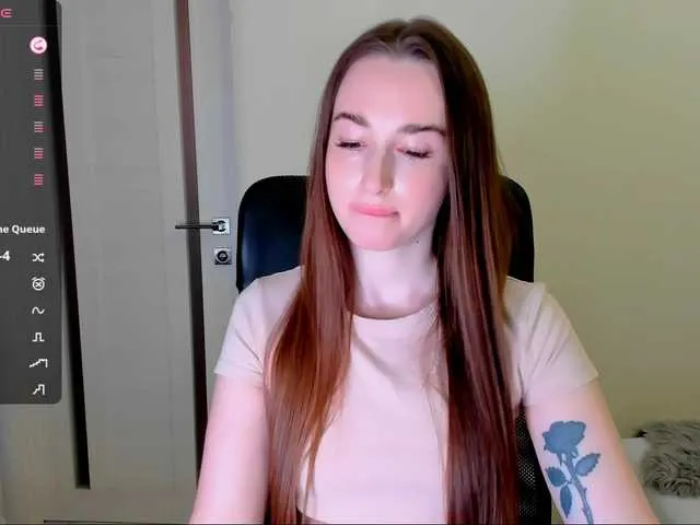 luckrose – webcam model profile photo Image 3