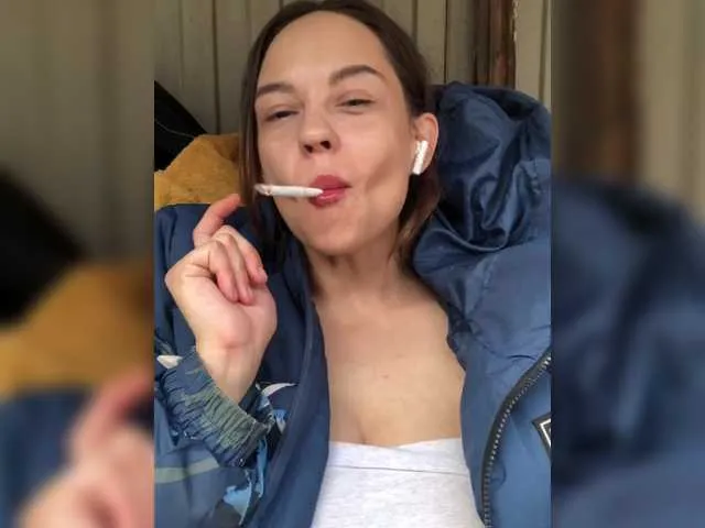 Blonde_sexy21 – webcam model profile photo Image 6