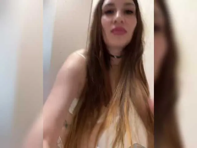 alana15 – webcam model profile photo Image 5