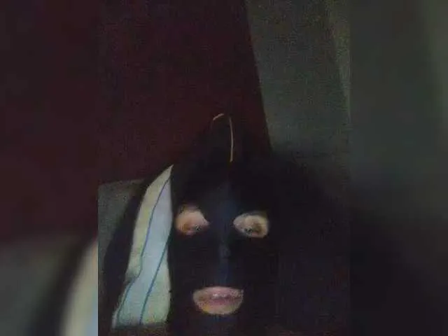 _MiaQueen_ – webcam model profile photo Image 2