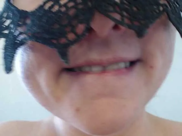 Linnea – webcam model profile photo Image 17