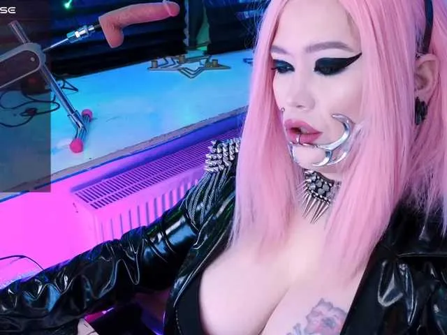 bambi_lu – webcam model profile photo Image 2