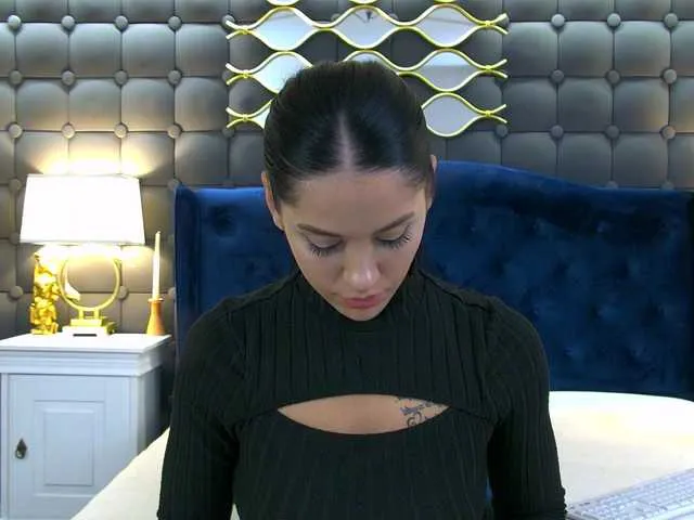 cindefucknrella – webcam model profile photo Image 17