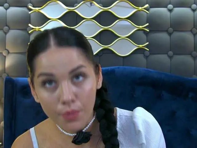 cindefucknrella – webcam model profile photo Image 19