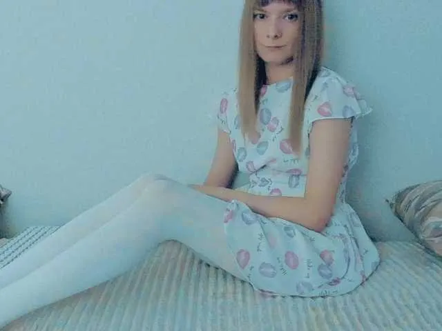 kiraspitqueen – webcam model profile photo Image 17