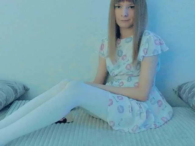 kiraspitqueen – webcam model profile photo Image 19