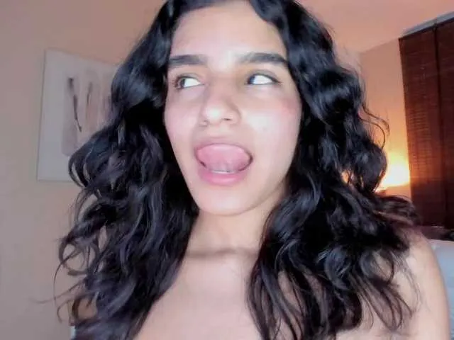 LilyRossi's Thumb Image