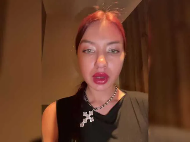 little_v1rgin_angel – webcam model profile photo Image 5