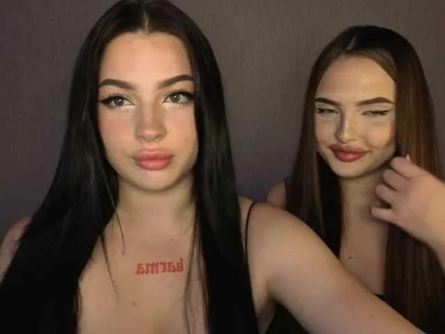WhoreRobot – webcam model profile photo Image 10