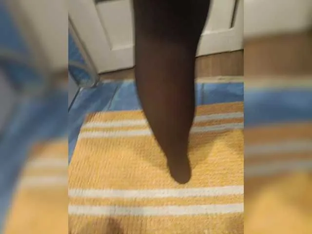 alana15 – webcam model profile photo Image 3