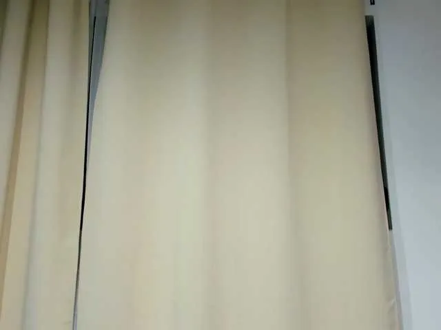 DavidAndClare – webcam model profile photo Image 2