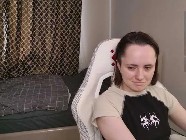 DaddysSluttyGirl – webcam model profile photo Image 13