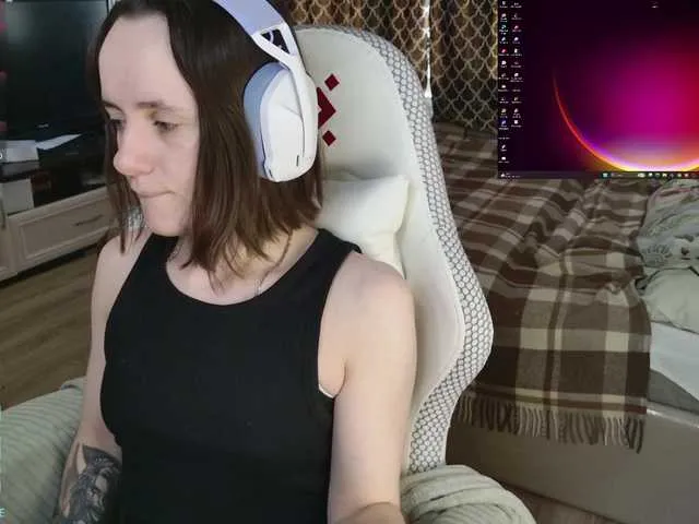 DaddysSluttyGirl – webcam model profile photo Image 2