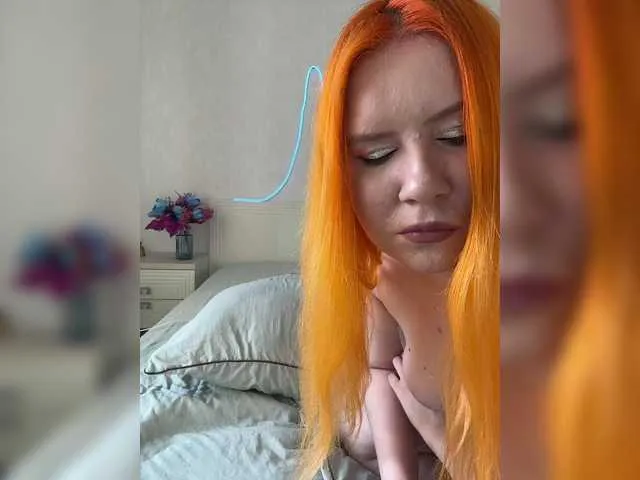 layla_clarke – webcam model profile photo Image 10