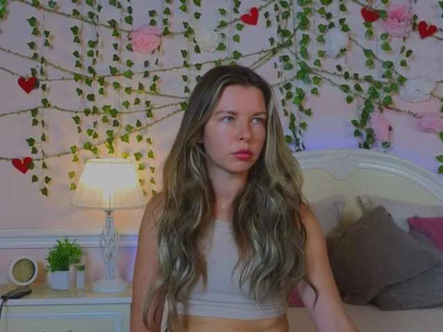 Lola_Hale – webcam model profile photo Image 5