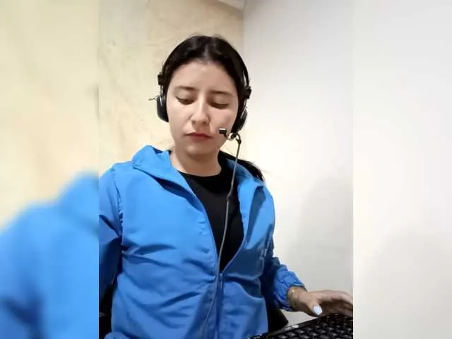 camilarosses – webcam model profile photo Image 10