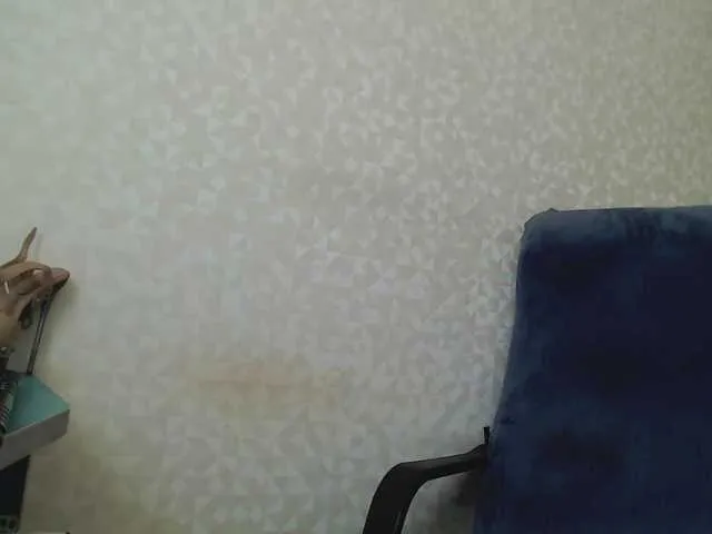funny_to_see_you_here – webcam model profile photo Image 9