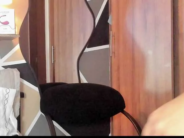 endlessmia – webcam model profile photo Image 3