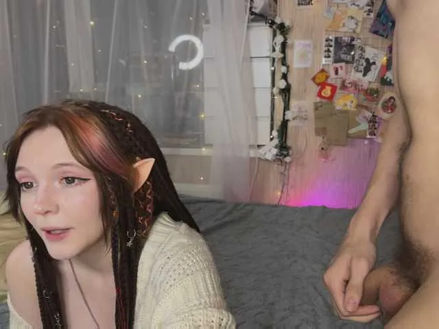 IORio2 – webcam model profile photo Image 3