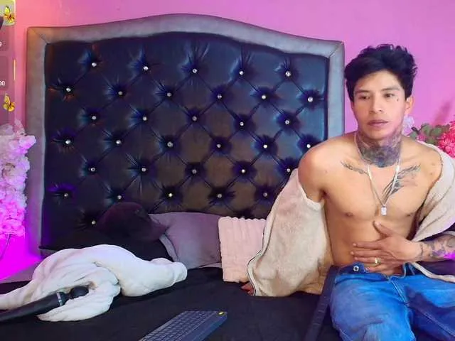 Daddyslut2_0 – webcam model profile photo Image 2
