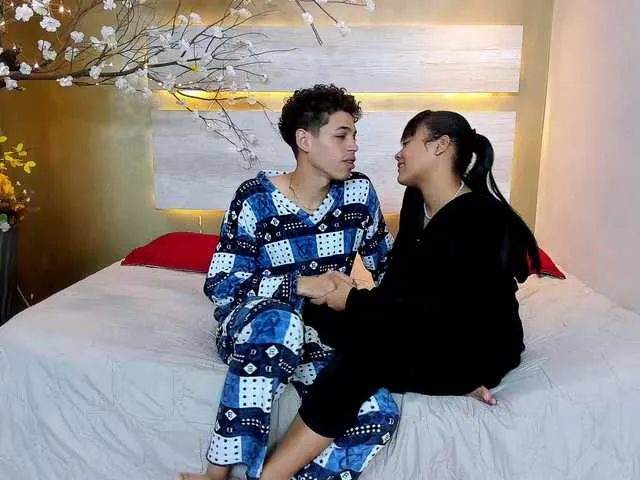 hina_porn – webcam model profile photo Image 4