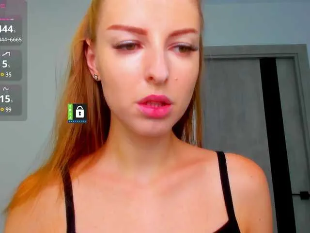 hina_porn – webcam model profile photo Image 8