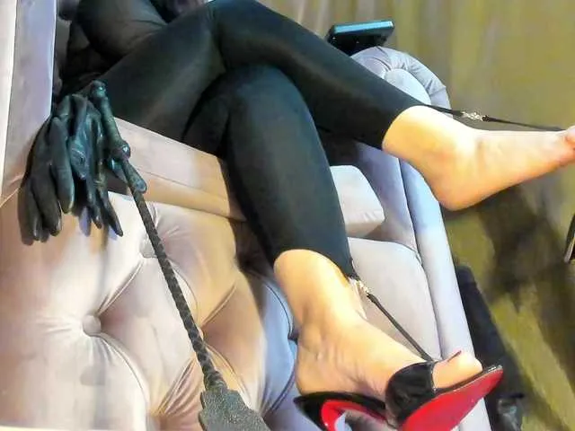 MistressLilla Image 7