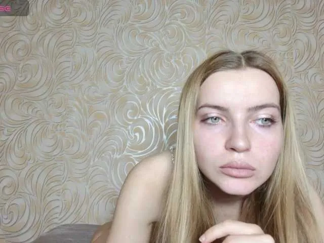 MonicaRosy – webcam model profile photo