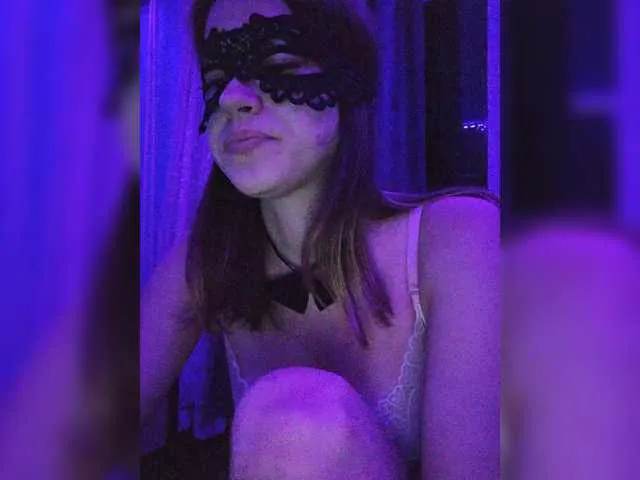 Alexxpussy – webcam model profile photo Image 6