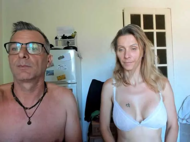 DoriDeluxe66 – webcam model profile photo Image 5