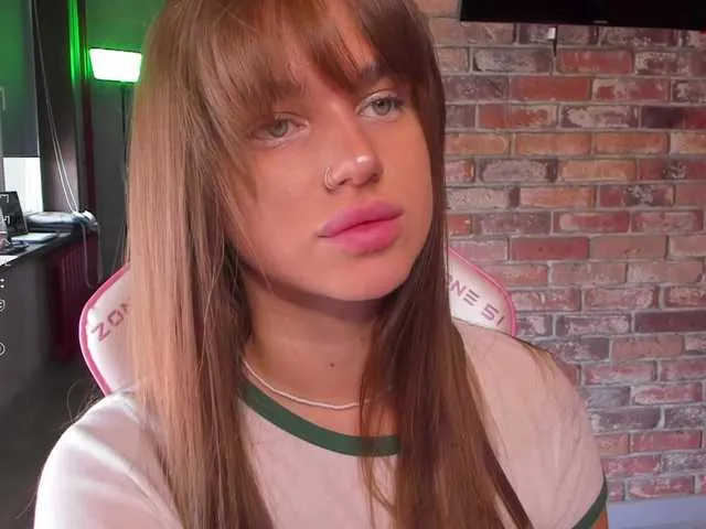 saelivrae – webcam model profile photo Image 16