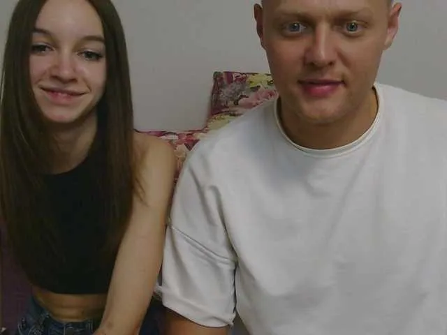 hina_porn – webcam model profile photo Image 13