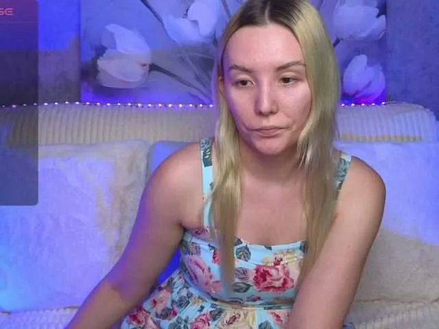 mayadashaaa – webcam model profile photo Image 2