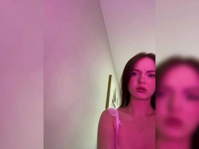 demieliss – webcam model profile photo Image 3