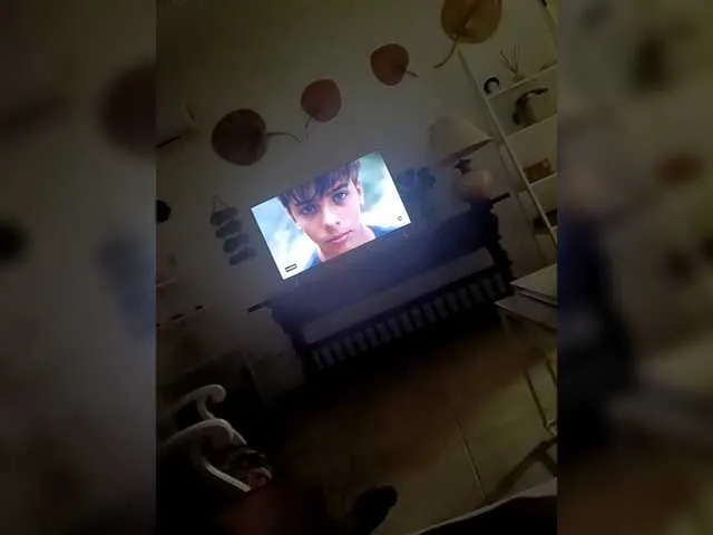 SunnyShiney – webcam model profile photo Image 3