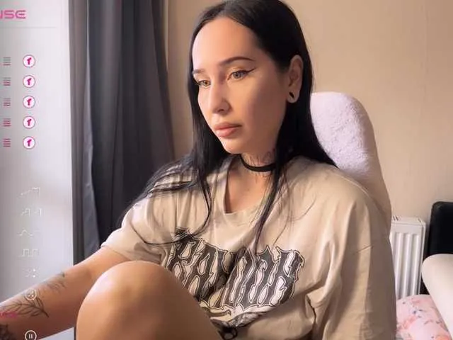 shinyways – webcam model profile photo Image 16