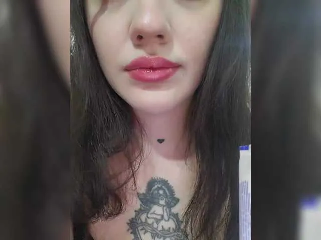 Linnea – webcam model profile photo Image 19