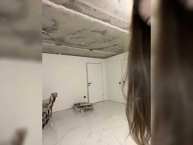 alana15 – webcam model profile photo Image 3