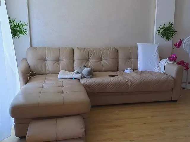 Girl-Pleasure – webcam model profile photo Image 18