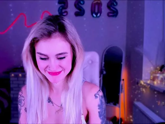 hina_porn – webcam model profile photo Image 2