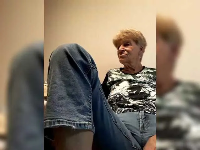 KamileLatinasexy – webcam model profile photo Image 13