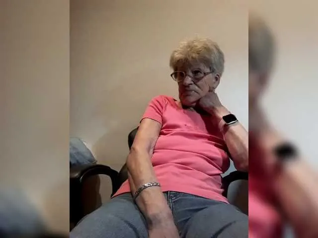 KamileLatinasexy – webcam model profile photo Image 18