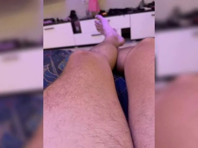 emmilychevalier – webcam model profile photo Image 2