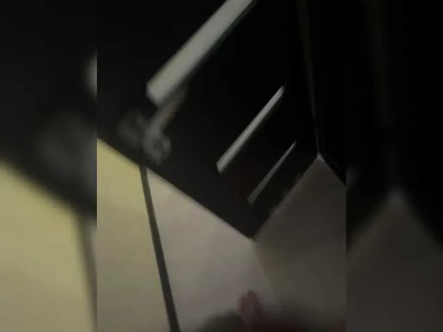 emmilychevalier – webcam model profile photo Image 4