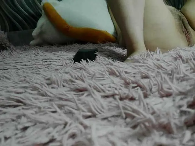 demieliss – webcam model profile photo Image 2