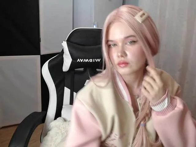 Blonde_sexy21 – webcam model profile photo Image 5