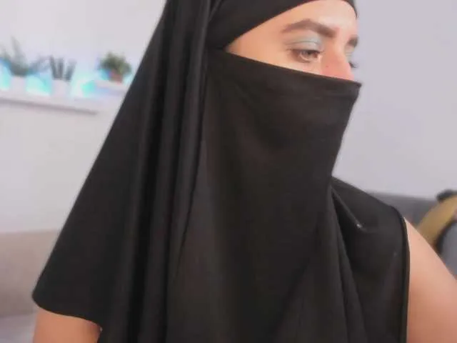 little_v1rgin_angel – webcam model profile photo Image 13