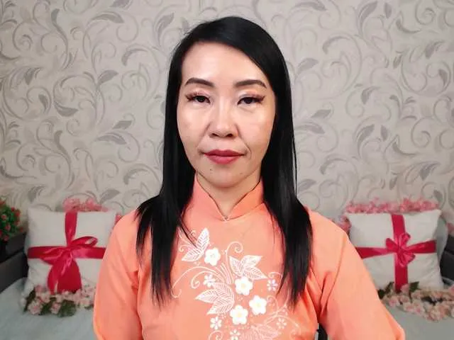 Sarahsexygirl – webcam model profile photo