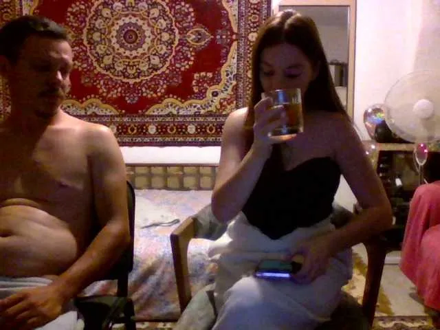 alana15 – webcam model profile photo Image 15