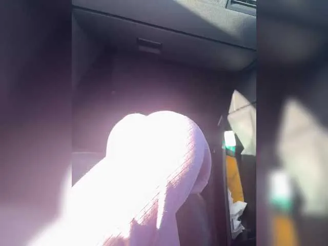 alana15 – webcam model profile photo Image 18